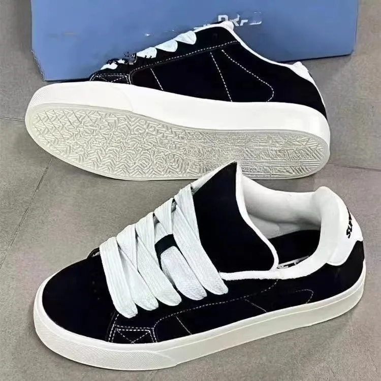 Classic black and white Shoes