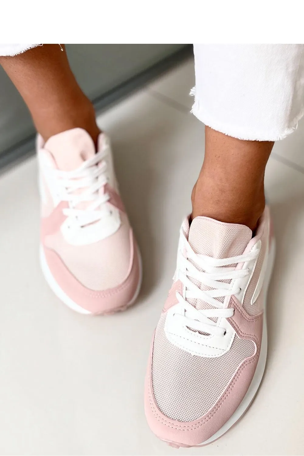 Sport Shoes model 165239 Inello