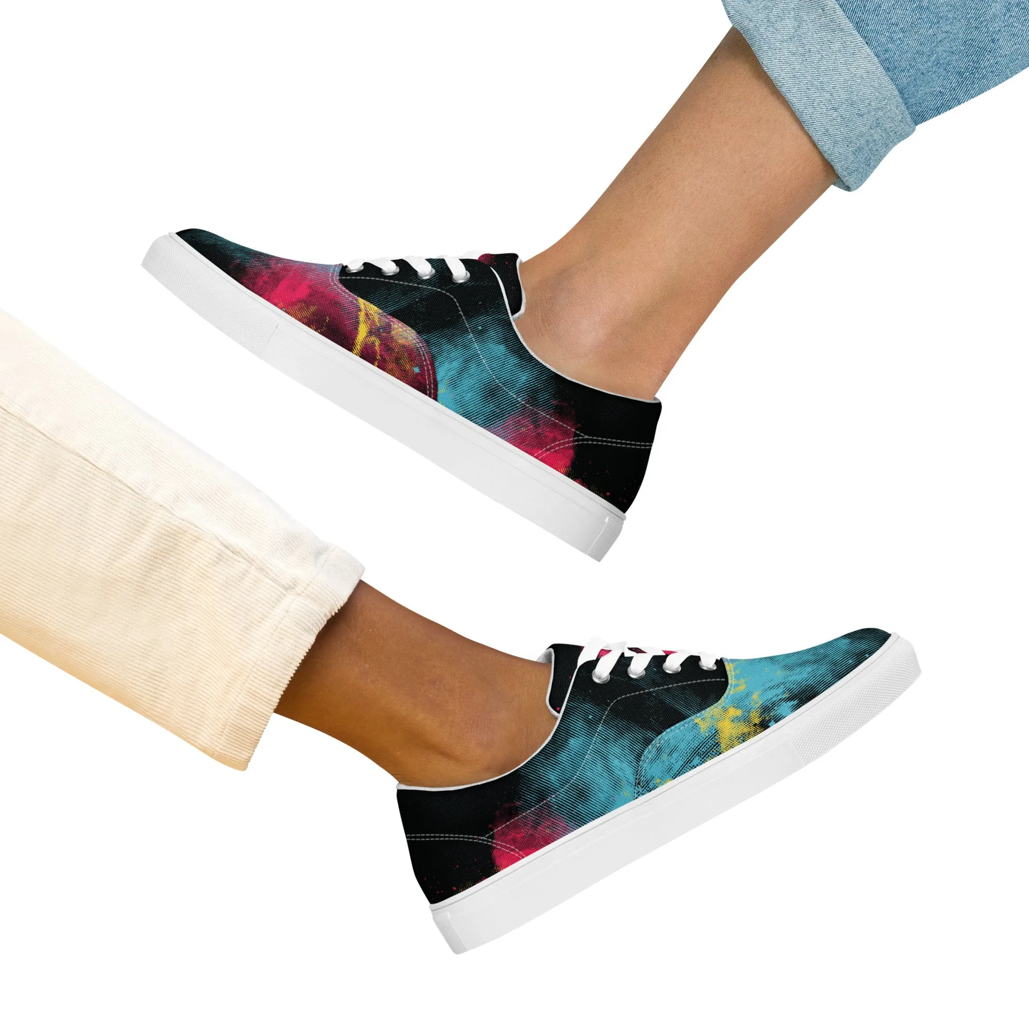 STARBURST Women’s Lace-Up Canvas Shoes