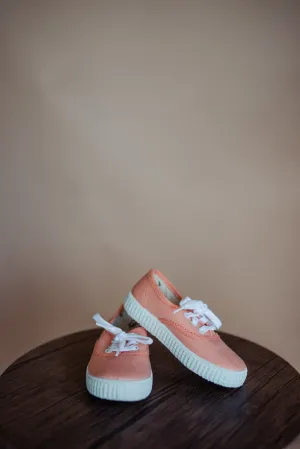 Victoria Shoes | 1915 English Canvas Shoe